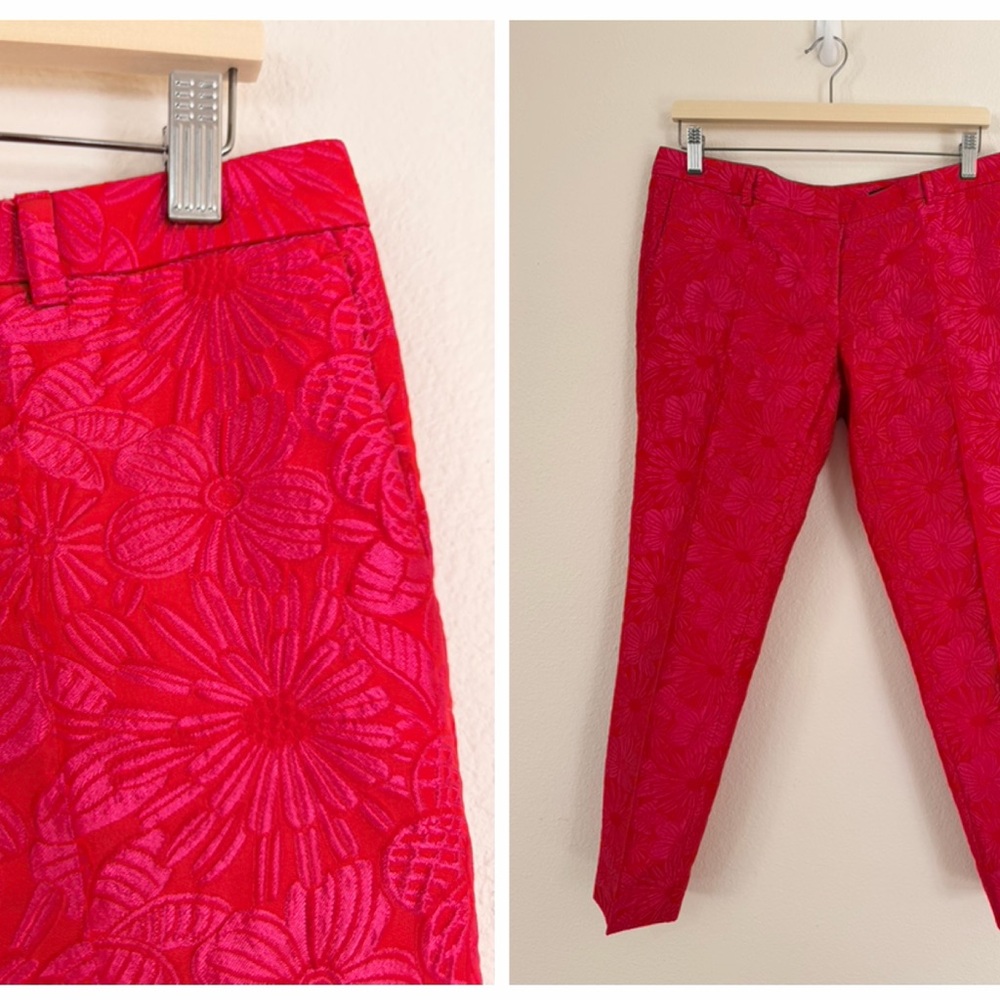 Floral Red Capris W027
